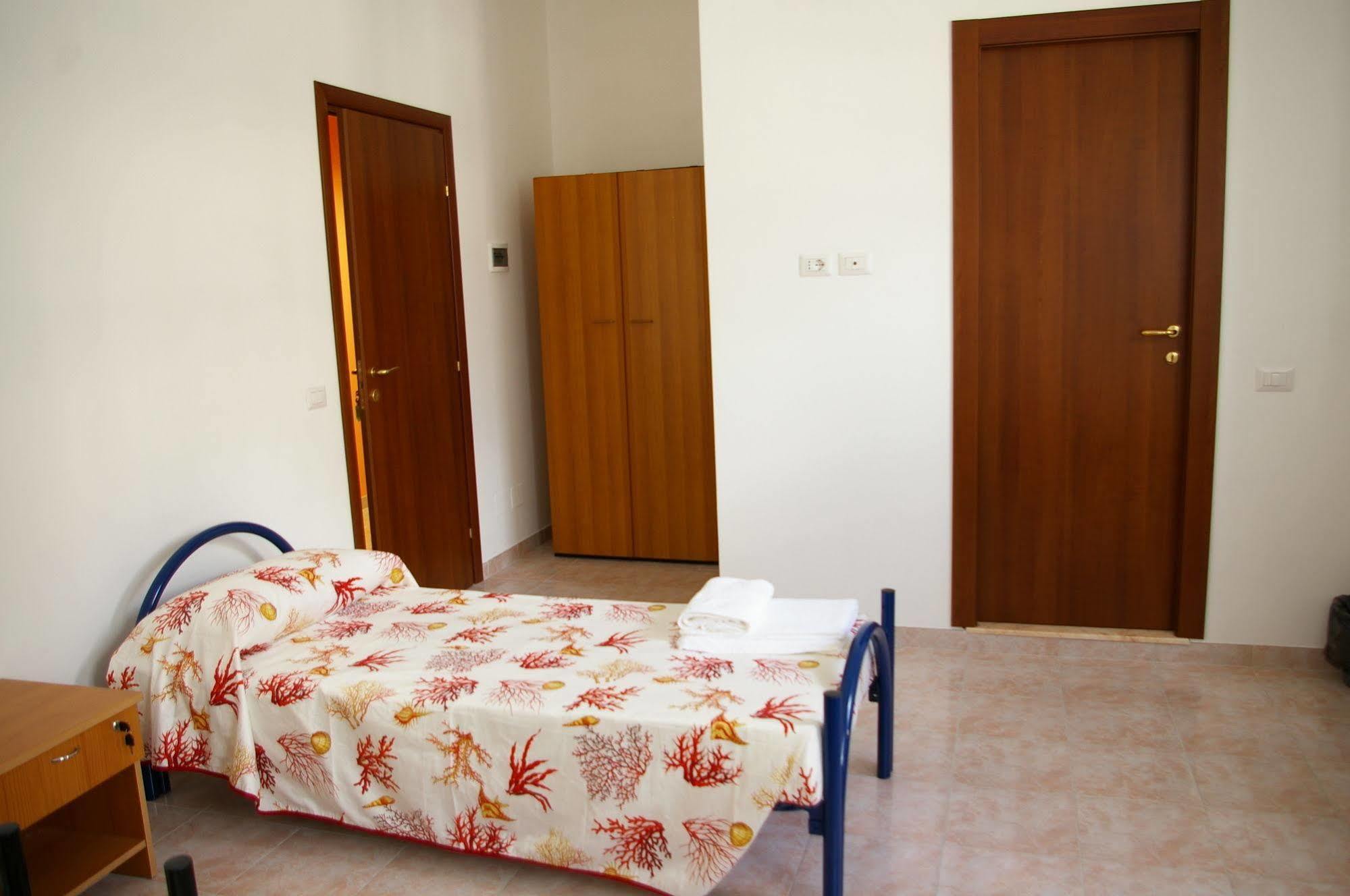 Foresteria Roma Esercito Della Salvezza Zewnętrze zdjęcie