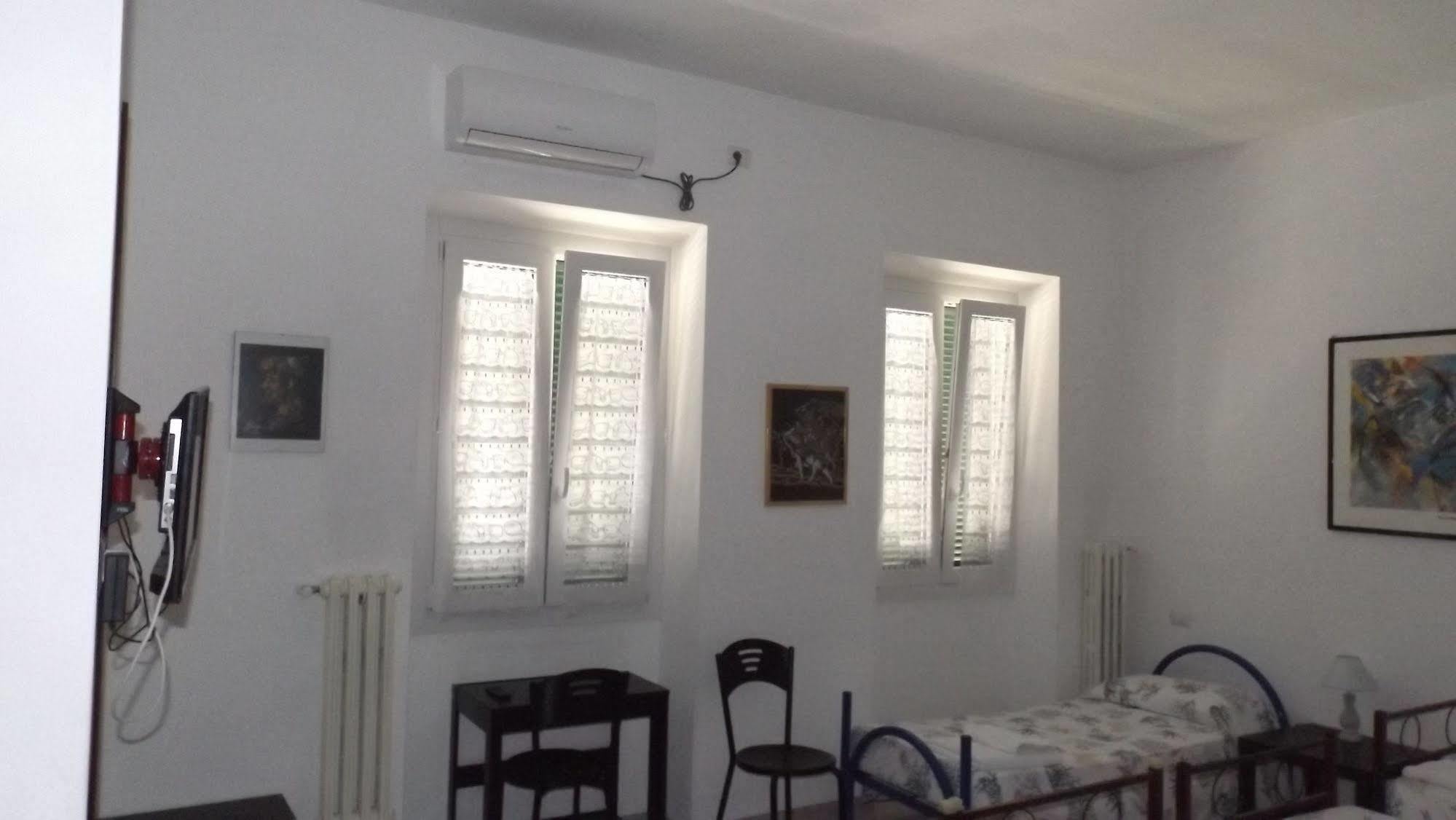 Foresteria Roma Esercito Della Salvezza Zewnętrze zdjęcie