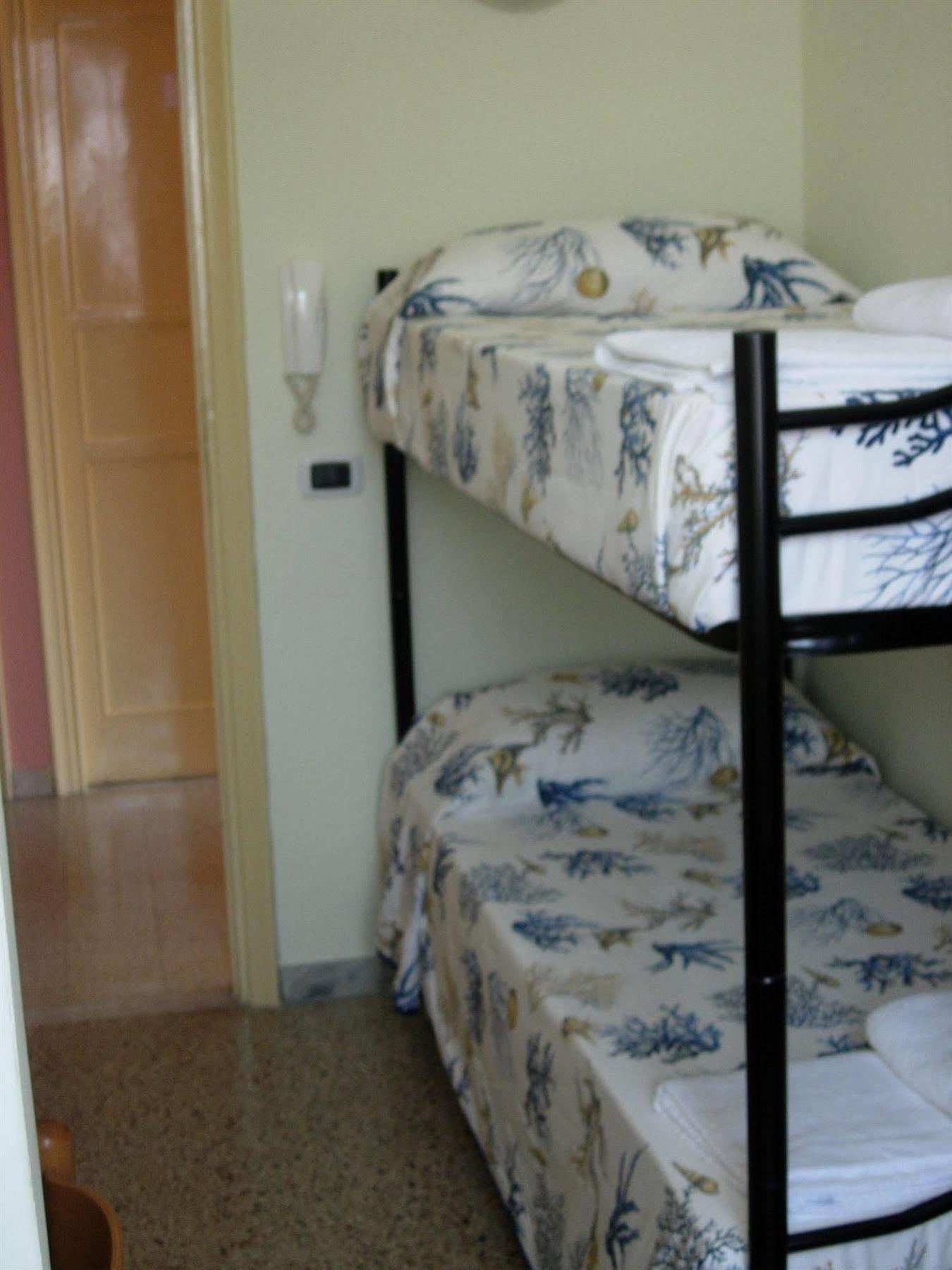 Foresteria Roma Esercito Della Salvezza Zewnętrze zdjęcie